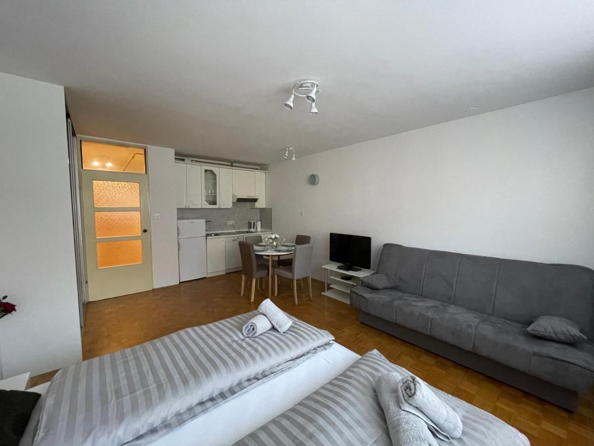 Apartment Green - Grey Ljubljana Exterior photo